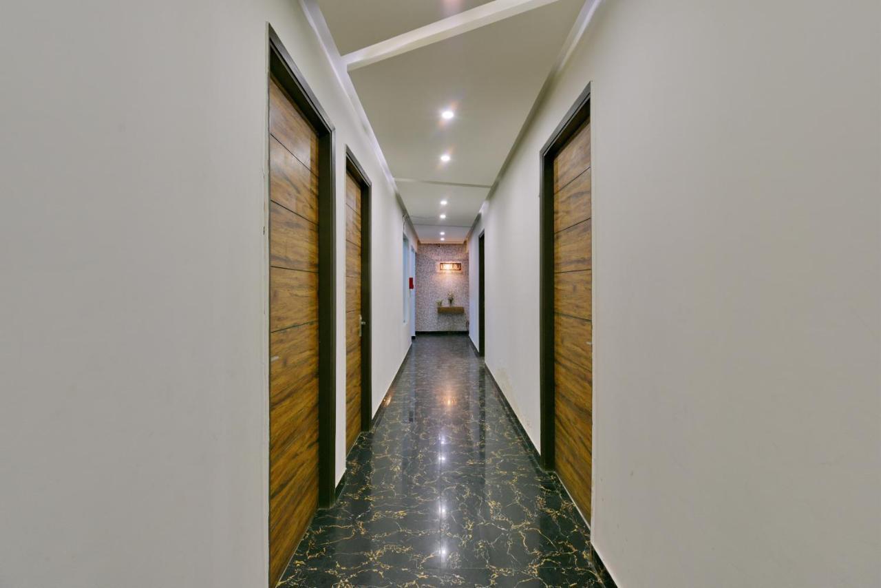 Hotel Fortune Inn By F9 Hotels 诺伊达 外观 照片